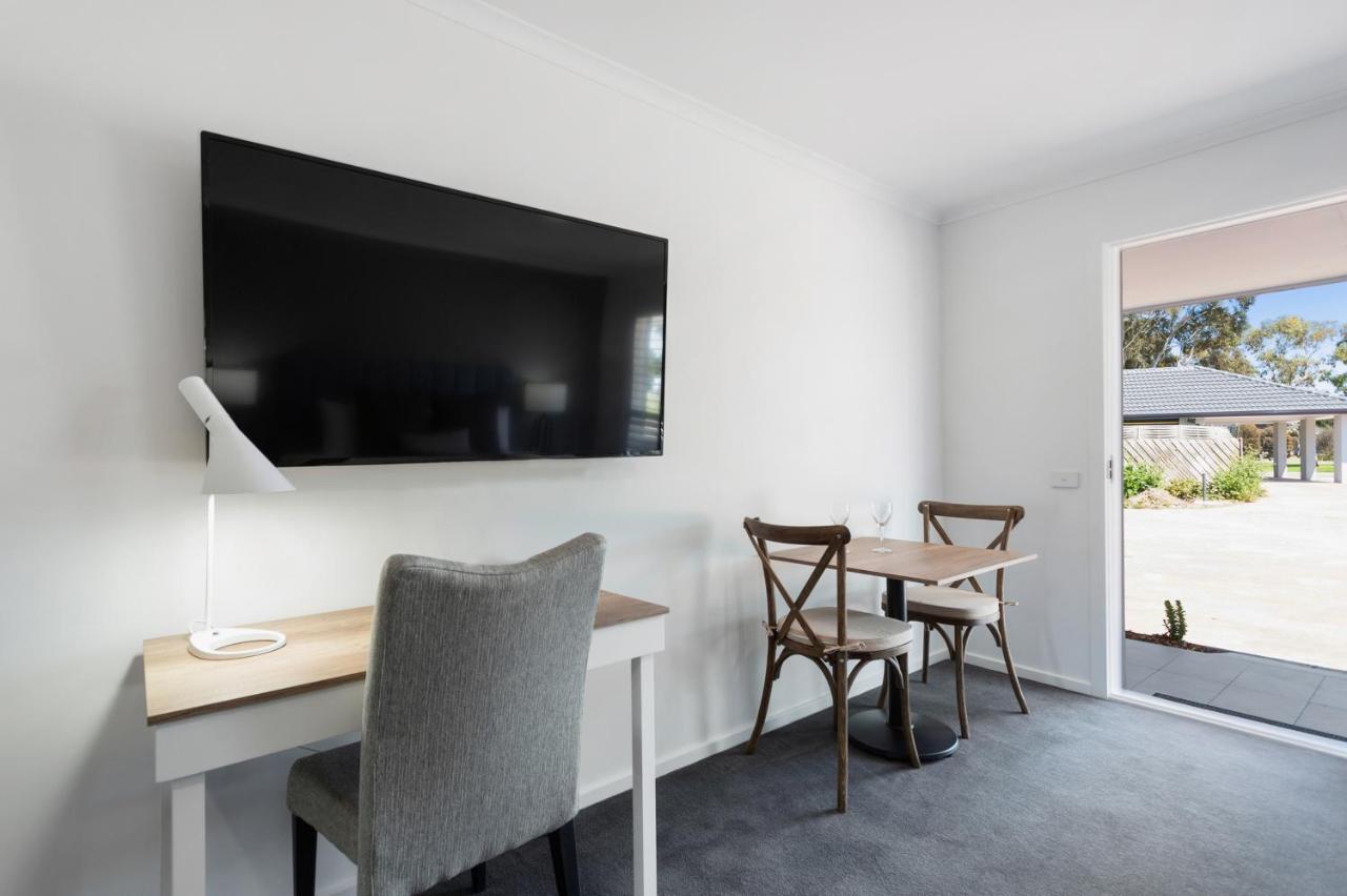 Sanctuary Inn On Westernport Hastings Экстерьер фото